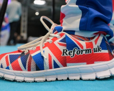 Crypto billionaires give $97 million to Reform UK, fueling concerns about money in politics