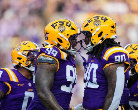 No. 8 LSU and QB Sam Leavitt overcome a rash of turnovers in a 45-14 victory over Louisiana Tech