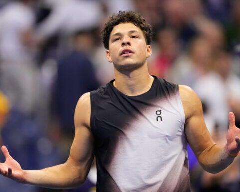 Shelton aims to end an American drought and win his first major title in the US Open final vs Zverev