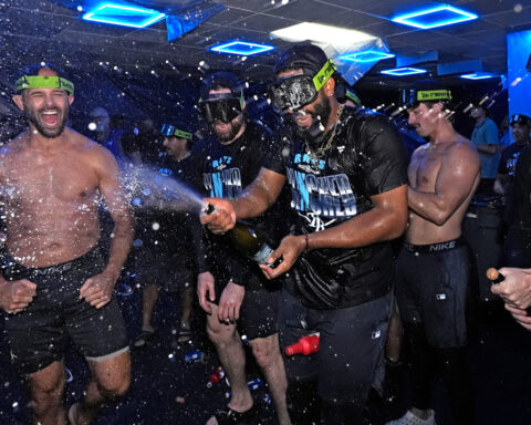 Resetting the AL and NL postseason races with 2 weeks left in the regular season