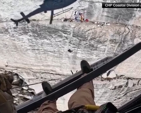 Injured climber rescued from 700-foot cliff in Sierra Nevada