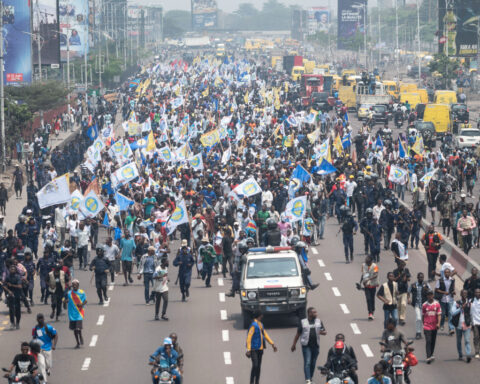 Police fire tear gas to break up Congo protests against constitutional changes