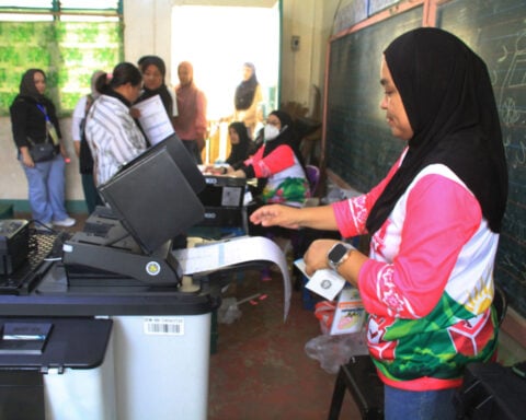 Former Muslim rebels lead results in first election held in southern Philippine region