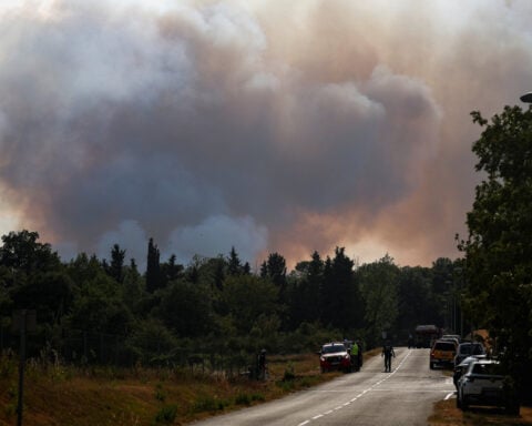 France recorded at least 817 excess deaths during July 27-August 20 heatwaves