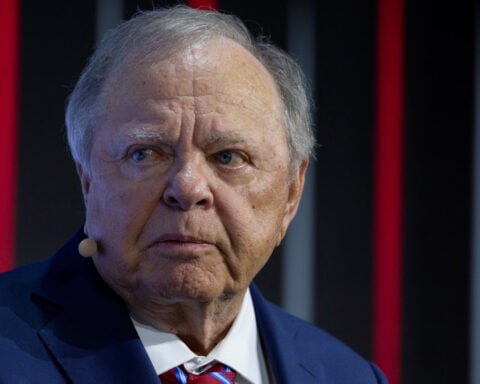 US firm Heeney Capital to operate Venezuela gold mine, Continental seeks to enter oil project