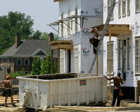 Struggling US home buyers, and market, face new hurdles as mortgage rates near 7%