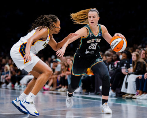 WNBA returns after a 3-week World Cup break, with 4 games left and seeding at stake