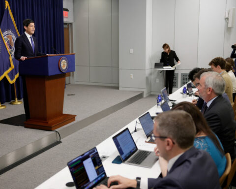 Major central banks on tightening path amid energy price shock