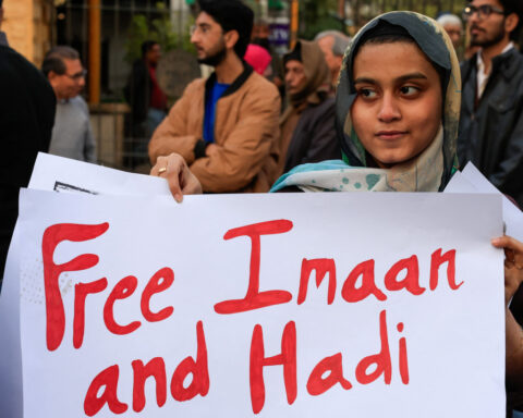 Pakistan police re-arrest prominent rights lawyer after top court granted bail