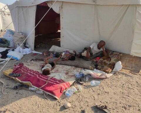 Yemen conflict displaces 112,000 people inside country, thousands flee to Djibouti, UN migration agency says