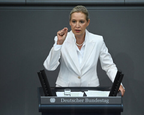 Putin envoy and far-right AfD prepare talks to get Russian gas back for Germany, sources say