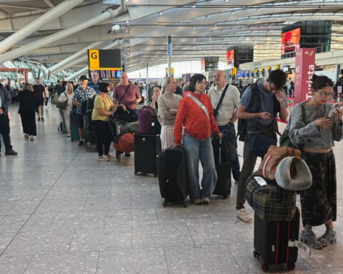UK air traffic controller blames a millisecond-software glitch for flight cancellations