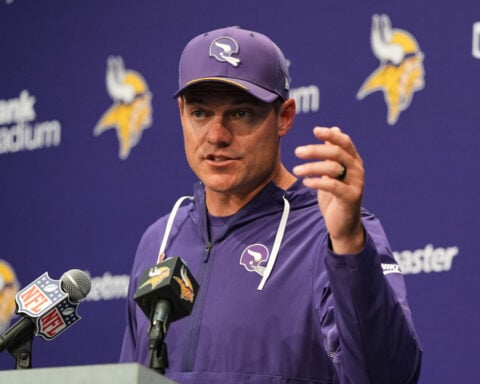 Vikings will start Carson Wentz at QB vs. Bears with Kyler Murray still in concussion protocol