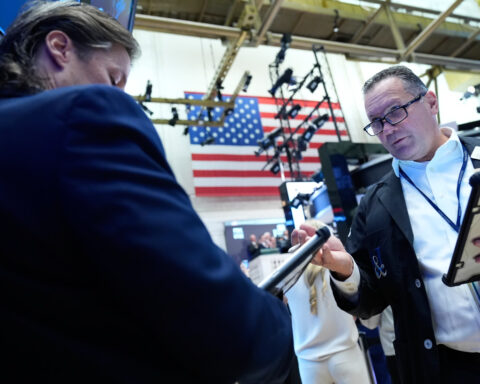 Wall Street week ahead: housing market, unemployment updates