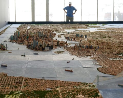 A truck driver built a model of NYC with over 800,000 structures for fun. Now it's a museum exhibit