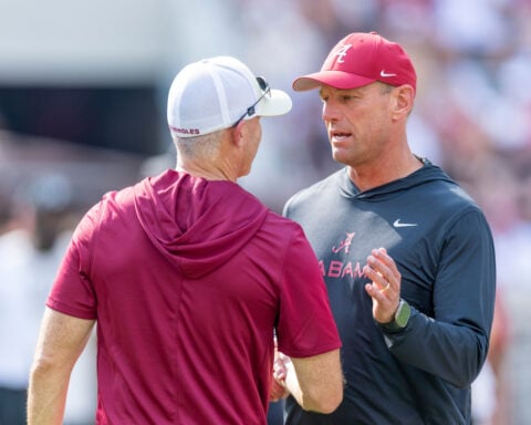 Florida State-Alabama is delayed again by lightning in Tuscaloosa