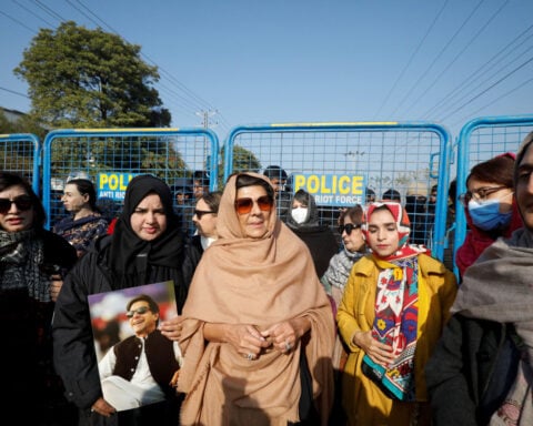 Police arrest Pakistan ex-PM Imran Khan's sister in Lahore ahead of party's planned march