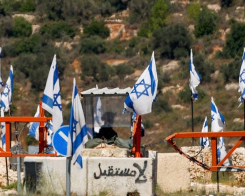 Palestinian gunman shoots dead Israeli in the West Bank, soldiers kill motorist