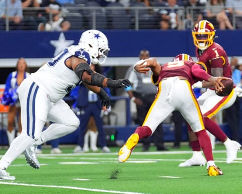Commanders QB Jayden Daniels dislocates his left elbow for the second time in less than a year