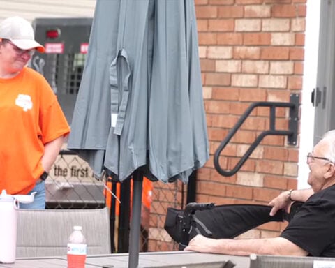 Navy veteran gets life-changing home makeover funded by Home Depot Foundation