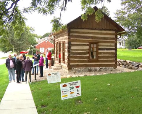 Iowa community restores historic cabin from 1859