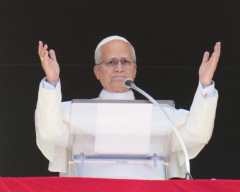 Pope will retrace his missionary footsteps in Peru and finally visit Argentina in November