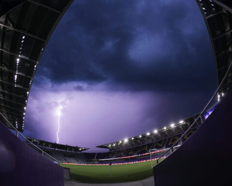 Game delays for lightning may be annoying, but they save lives – a sports meteorologist explains the risk