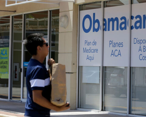 White House fraud task force will remove more than 760,000 Obamacare enrollees, some of whom may not exist