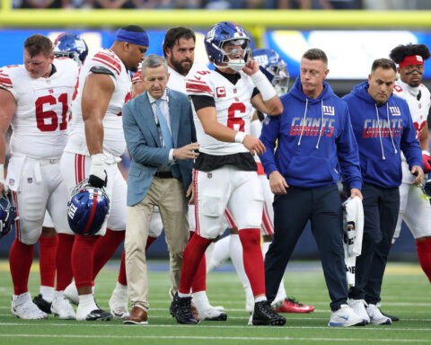 3 key NFL quarterbacks suffered injuries in a brutal Week 2. Here’s the latest on their status