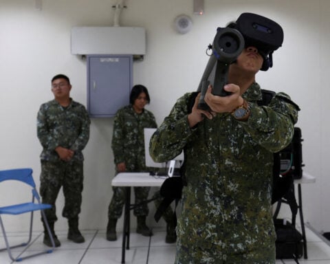 Taiwan to maintain 'close contact' with US on arms sales
