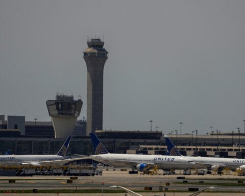 US air traffic vulnerabilities exposed by old computers, severed cables and stalled upgrades