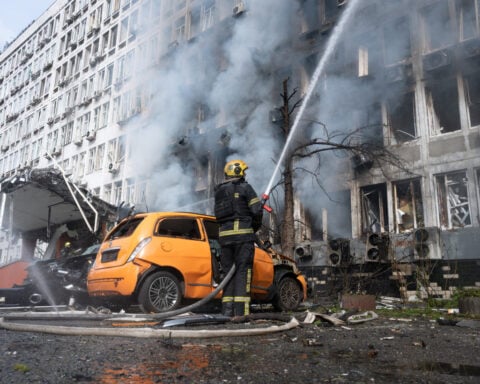 Russia pounds Kyiv with drones, killing 2 and wounding 41 before Zelenskyy’s UN address