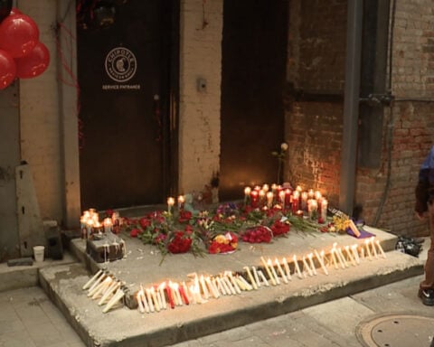 Vigil held for Jaquoya Wix, mother fatally stabbed in random attack behind Chipotle