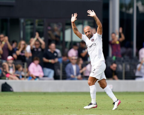 Columbus Crew fires reserve coach Federico Higuaín after incident with female referee