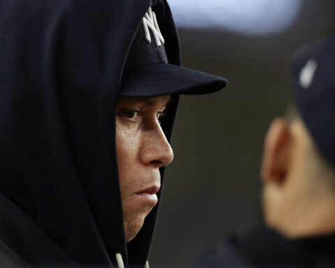 Thursday's MLB clinching scenarios: 6 playoff spots up for grabs with 4 days left in season