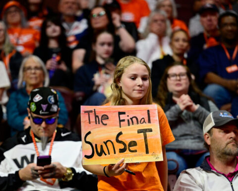 Sun say an 'emotional' farewell as the WNBA franchise plays its final game in Connecticut