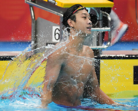 Chinese swimmer Zhang Zhanshuo completes sweep of seven gold medals at the Asian Games