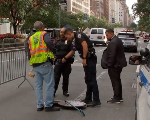 Pair arrested after emerging from manhole near hotel where Netanyahu stays, police say