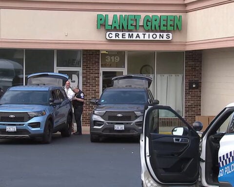 Chicago police search Illinois cremation business tied to South Chicago funeral home investigation