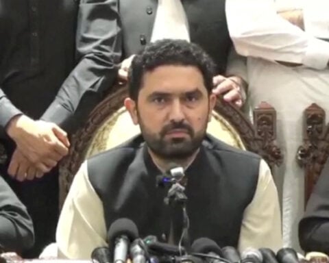 Imran Khan's party postpones planned Islamabad march to October 4