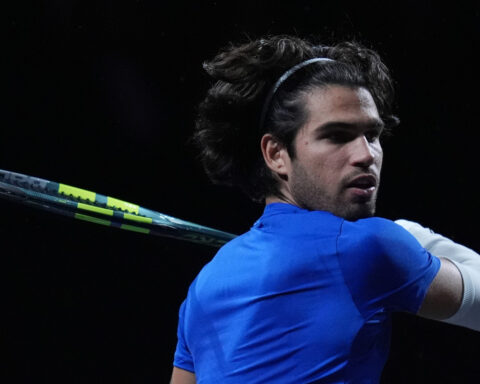 Alcaraz and Mensik win doubles to put Team Europe up 3-1 after opening day of Laver Cup