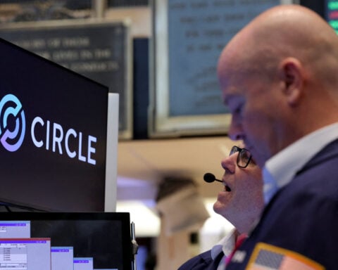 Stablecoin firm Circle finance chief Fox-Geen to step down