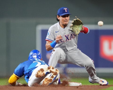Sunday's MLB clinching scenarios: Phillies, Astros control destinies for final 2 playoff spots