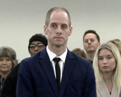With no murder weapon, Caleb Flynn’s trial focuses on affair and alleged intruder