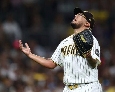 Padres will have home-field advantage in wild-card rematch with Cubs