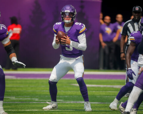 Giants acquire quarterback J.J. McCarthy from the Vikings for a 2027 fifth-round pick