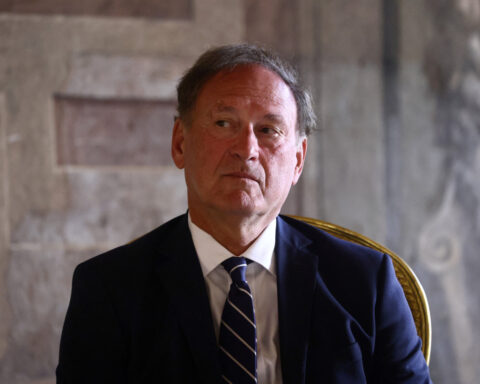 US Supreme Court's Alito won't participate in climate case involving oil companies