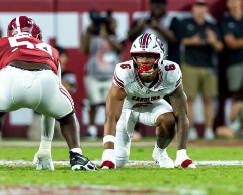 SEC, South Carolina suspend Gamecocks' edge rush Dylan Stewart 1 game for punch