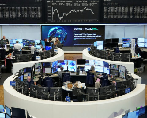 Europe's STOXX 600 slips as elevated bond yields outweigh tech gains