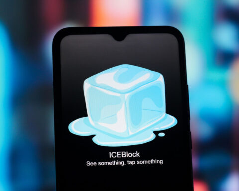 Apple explains last year’s controversial decision to remove ICE tracking apps from app store
